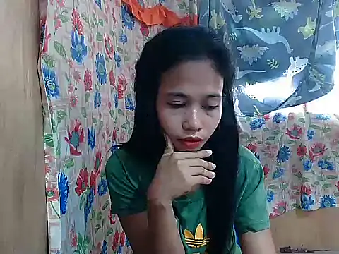 PinaySkinnyGirl 现场XXX聊天