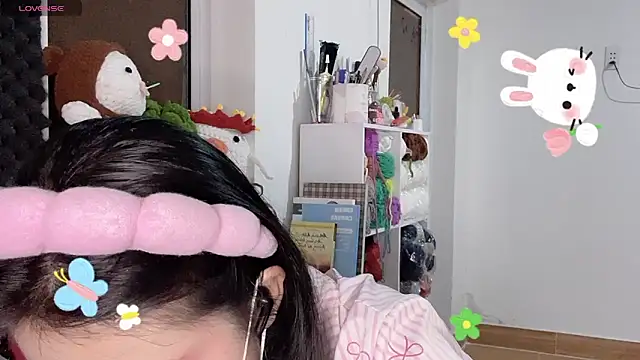 Živý XXX chat Tieu-May