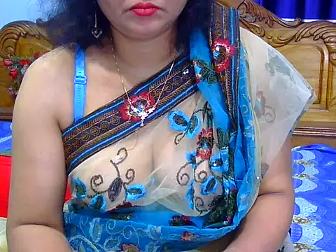 Horny_Doll24's Webcam Show