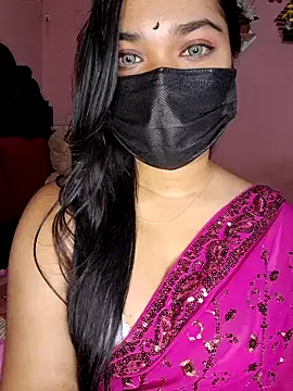 Webkamerová show ariya-03