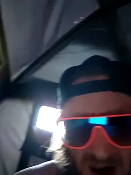 Csirhc's Live XXX Chat