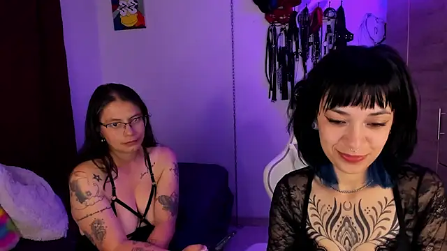 dungeongirls Webcamshow