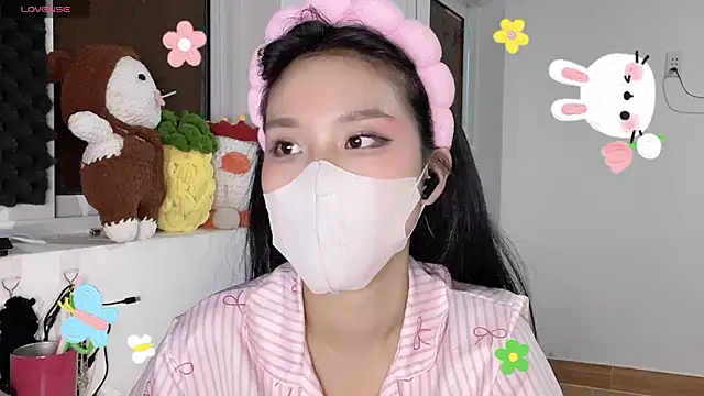 دردشة Tieu-May الجنسية المباشرة