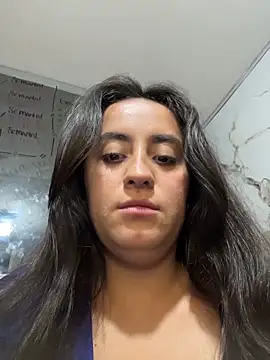 Antonella_Julieta Adlı Modelin Web Kamerası Şovu