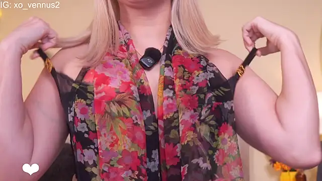 annie22love Pertunjukan Webcam