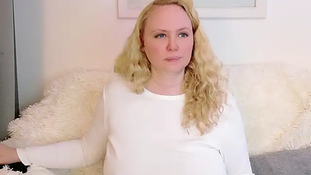 Sarah4you Live XXX-Chat