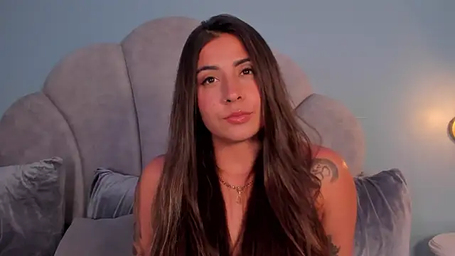 Chat +18 de gaby_klum ao vivo