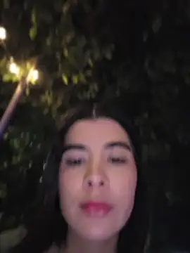 Sweetnahoxxx Adlı Modelin Canlı XXX Sohbeti