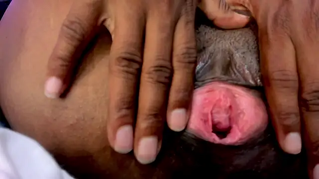 Chat +18 de Emmaa_sweeet_ ao vivo