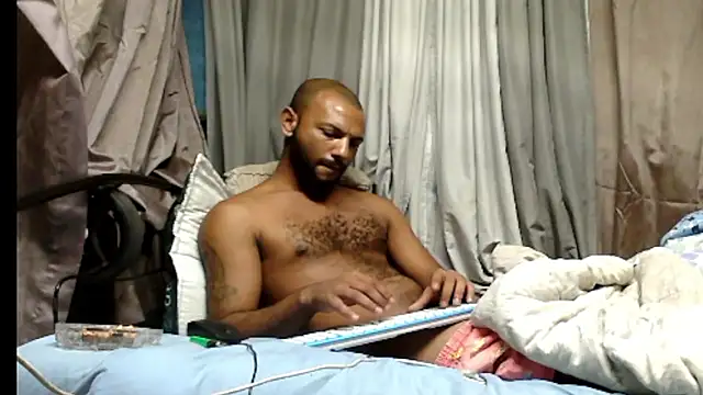 Chat +18 de Camodick ao vivo