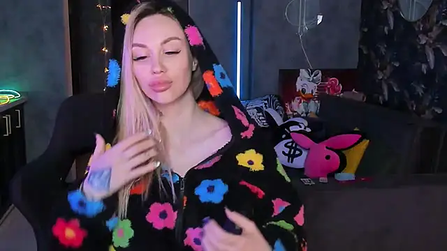 Blckmirrorr Live XXX-chat