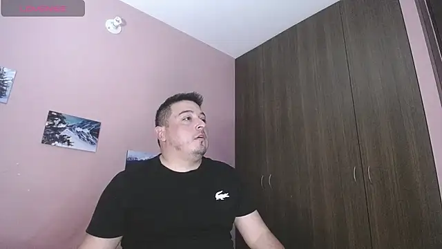 antonycruz Live XXX-Chat