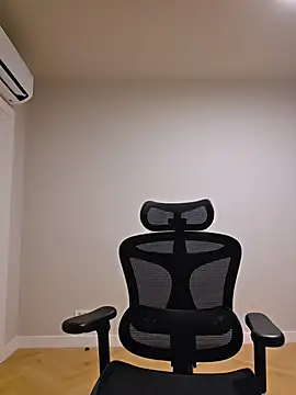 Chat XXX en directo de MiaRides19