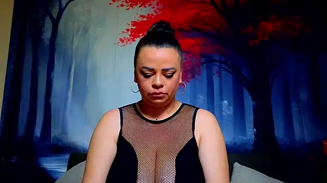 ElizabethEven Chat XXX in diretta