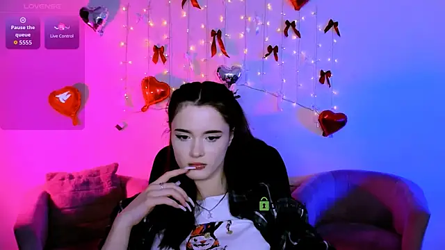 Chat +18 de liana_kisses ao vivo