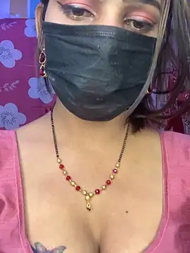 Czat XXX na żywo – CUTI-NAINA