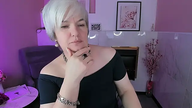 CarmenSoft's Live XXX Chat