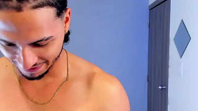 Chat XXX Live Kris_Khalifa69