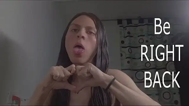 Petite-GothのライブXXXチャット