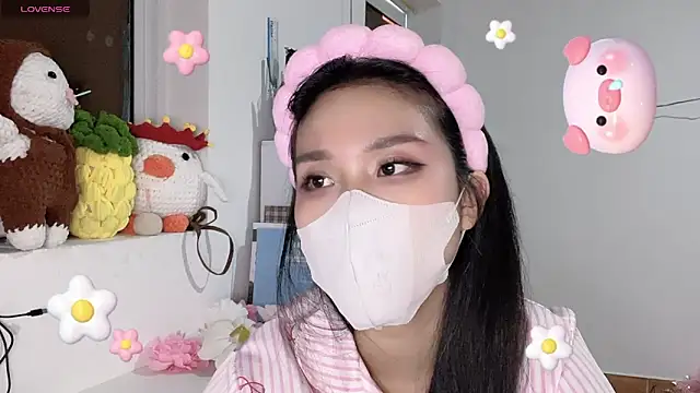 Tieu-May Chat XXX live