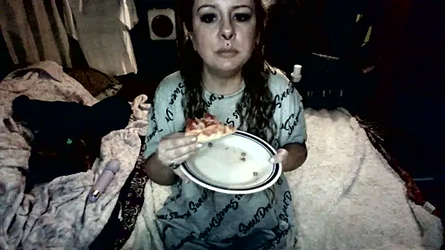 Pokazy przed kamerką – adirajade