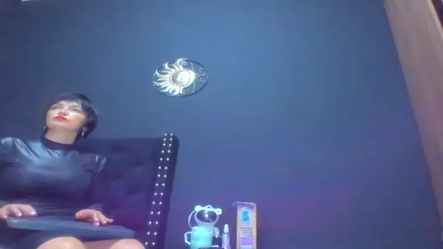 Chat +18 de amareto_queen ao vivo