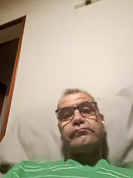 delfi6 Show in webcam