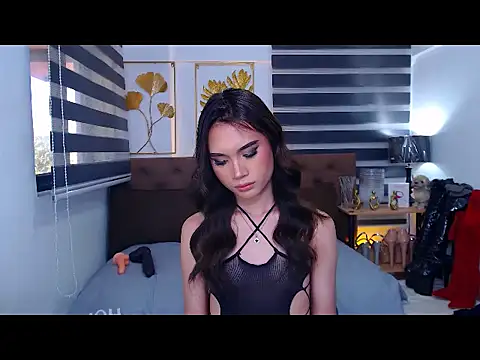 JuicyCockThea 网络视讯表演