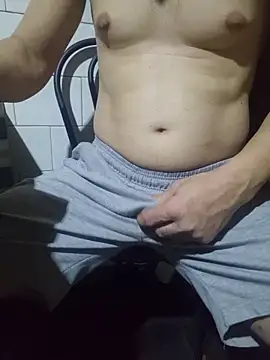 Dennisfwd élő XXX-chatje