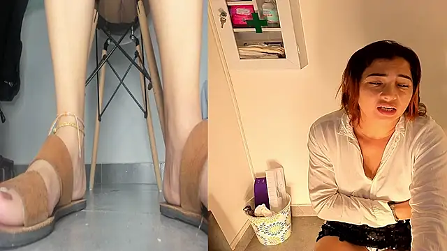 Sexy-CallCenter Chat XXX live