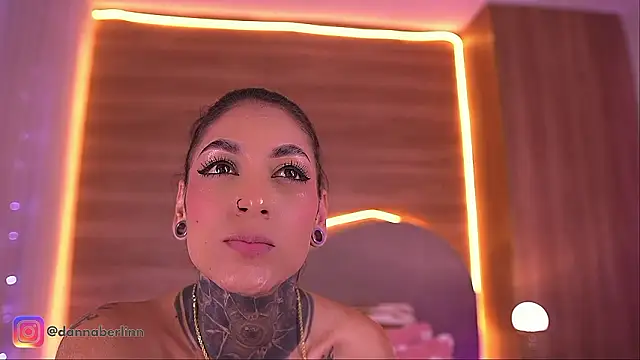 Czat XXX na żywo – danna_berlin_