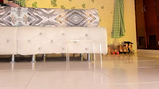 ArchieCollins webkamerás műsora