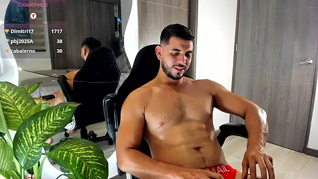 Dimitri_Bass Chat XXX live