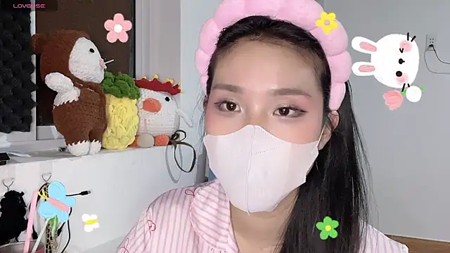 Tieu-May Chat XXX in diretta