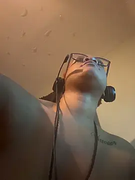 Czat XXX na żywo – nickytheehawtie