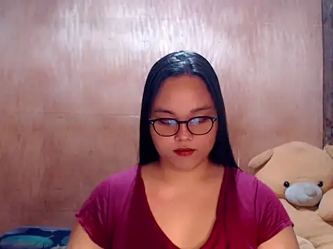 _Lylia Show in webcam