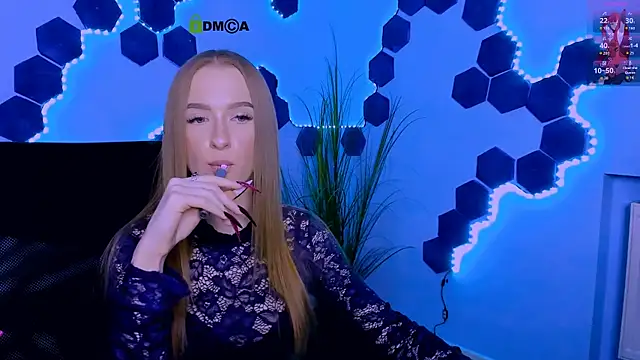 Онлайн чат XXX lizzie_boom_