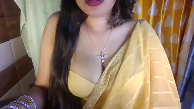 Yashika_Loves' Live XXX Chat