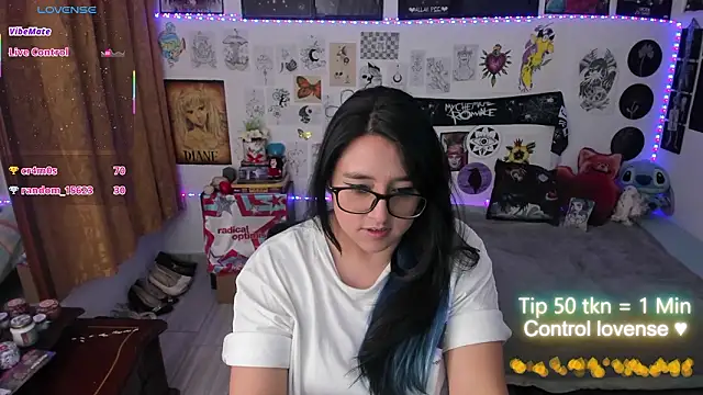 دردشة Cherry_blush_ الجنسية المباشرة