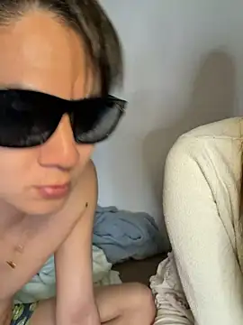 Pertunjukan Kamera Web erokami36