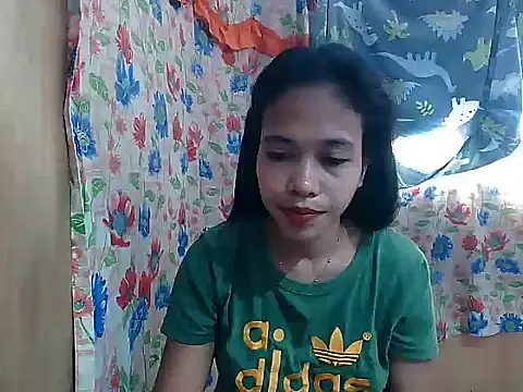 PinaySkinnyGirlのライブXXXチャット