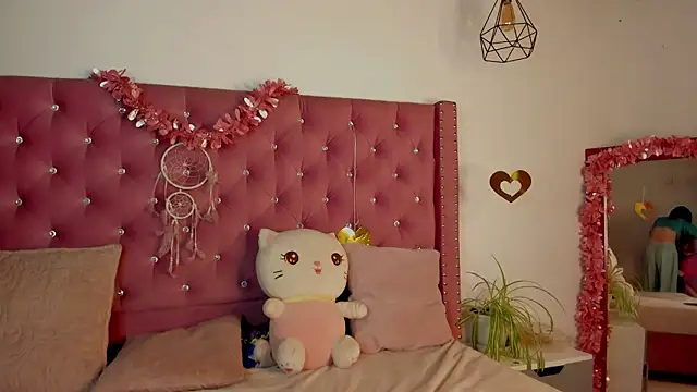 Chatroom XXX en direct de Jade_rey_