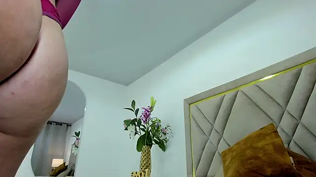 Chat XXX ao vivo de emily_queen2