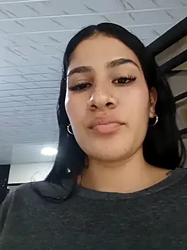 Pau_2007 Chat XXX live