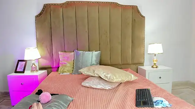 Živý XXX chat Alessiia_Moon