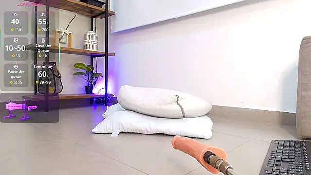 Chatroom XXX en direct de Sassy--Girl