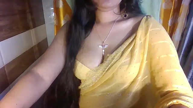 Yashika_Loves' Live XXX Chat