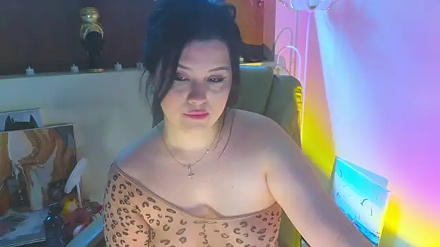 แชท XXX สดของ Malika_uAngel