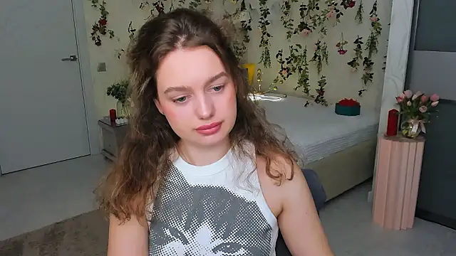 MiracleCurly's Live XXX Chat