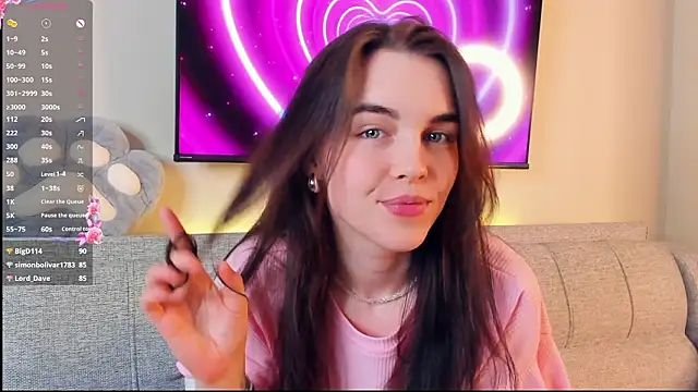 MirnaTellado élő XXX-chatje